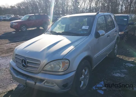 2004 Mercedes-Benz Ml 350 4Matic z USA, uszkodzony, nr VIN 4JGAB57E04A465323